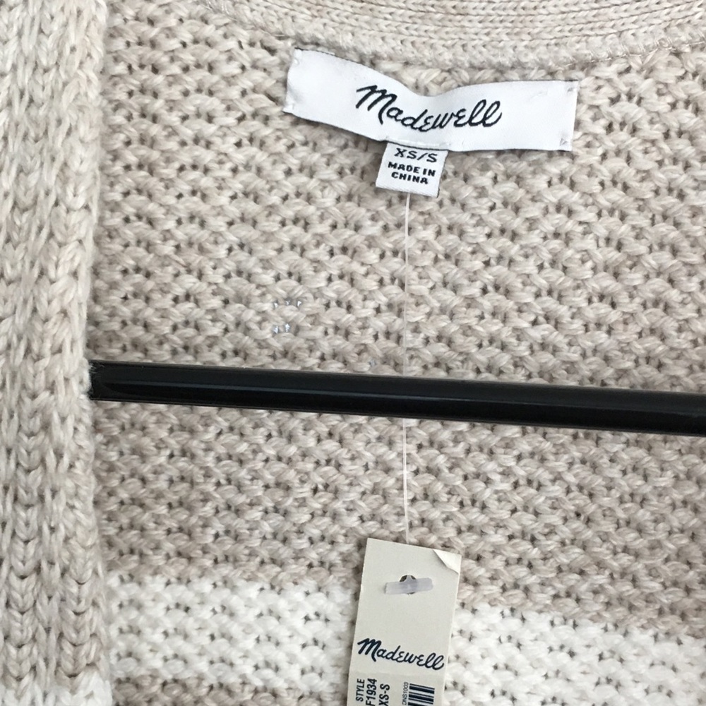 Madewell X/S NWT fringe vest - Picture 3 of 7